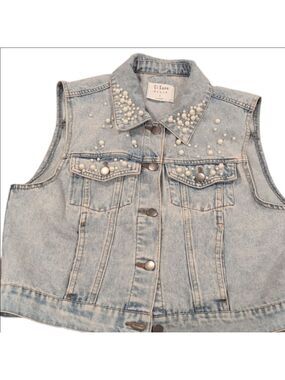 Ci Sono Denim Vest with Pearl Embellishments,Los Angeles , Size Large.EUC.